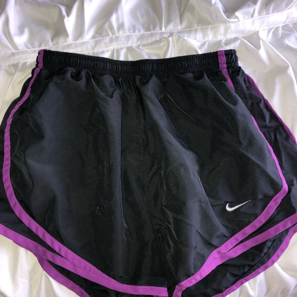 Nike Pants - NIKE SHORTS